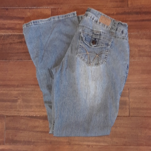 Hydraulic Premium Stretch Faded Bootcut Jeans - Picture 3 of 8